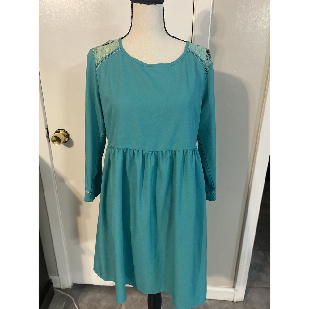 Umgee Green Lace Shoulder Prairie Minimalist Shift Dress Small Long Sleeve